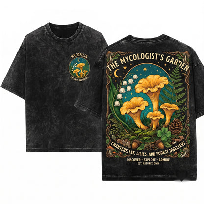Vintage Chanterelle Mushroom Retro Forest Fungi Classic Botanical Woodland Nature Lover Gift Unisex Wash T-Shirt