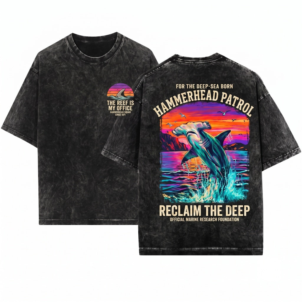Vintage Retro Hammerhead Shark Sunset Graphic Ocean Predator Coastal Sea Life Aesthetic Gift Unisex Wash T-Shirt
