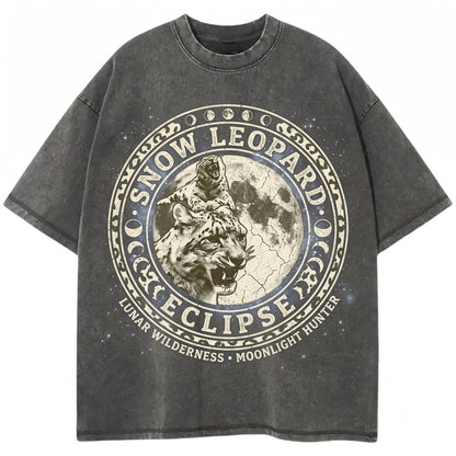 Vintage Snow Leopard Moon Retro Graphic Big Cat Lovers Funny Oversized Unisex TShirt