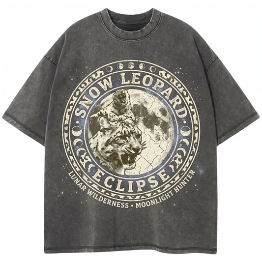 Vintage Snow Leopard Moon Retro Graphic Big Cat Lovers Funny Oversized Unisex TShirt