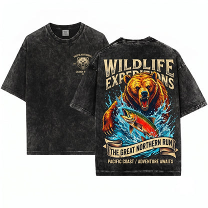 Retro Grizzly Bear Salmon Fishing Wildlife Rugged River Wilderness Outdoorsman Gift Unisex Wash T-Shirt