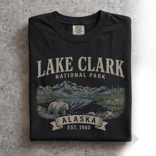 Vintage Lake Clark National Park Alaska Bear Graphic Mountain Retro Wilderness Adventure Gift Nature Lovers Unisex TShirt