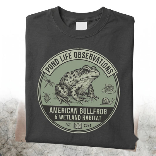 Vintage Botanical Frog Pond Life Graphic Nature Salamander Cottagecore Outdoor Gift Unisex TShirt
