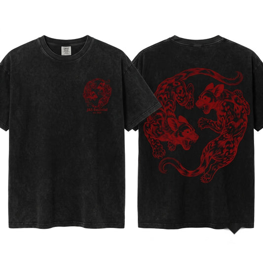 Vintage Japanese African Red Painted Wild Dog Graphic Retro Tattoo Style Minimalist Streetwear Unisex Wash T-Shirt