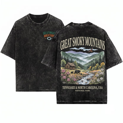 Great Smoky Mountains National Park Vintage 90s Graphic Retro Mountain Cabin Bear USA Nostalgia Unisex Wash T-Shirt