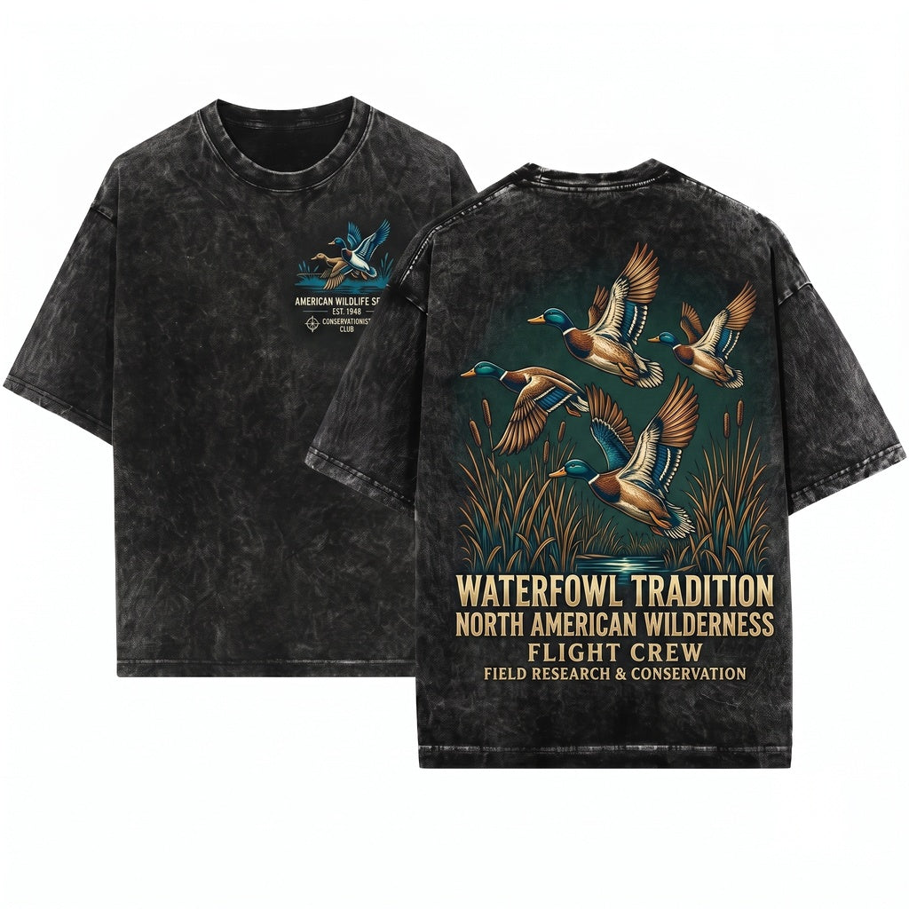 Old School Mallard Duck Graphic Flying Waterfowl Wildlife Rustic Hunting Nature Outdoorsman Gift Unisex Wash T-Shirt