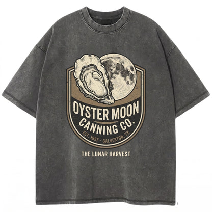 Three Oyster Retro Moon Graphic Vintage Meme Funny Lovers Oversized Washed Unisex TShirt