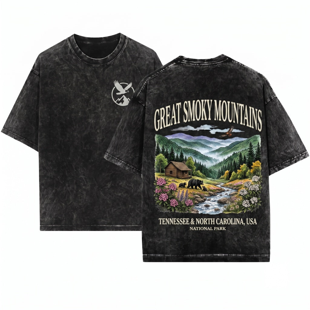 Great Smoky Mountains National Park Vintage 90s Graphic Retro Mountain Cabin Bear USA Nostalgia Unisex Wash T-Shirt