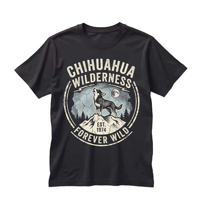 Retro 90s Howling Full Moon Long Hair Chihuahua Graphic Animal Mom Gift Unisex TShirt