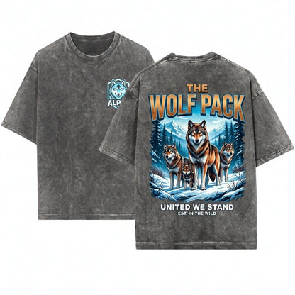 Vintage Winter Wolf Retro 90s Heavy Blend Crewneck Funny Hipster Animal Cozy Apparel Gift Lover Unisex Wash T-Shirt