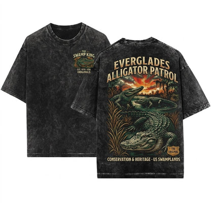 Vintage Alligator Graphic Everglades Crocodile Reptile Outdoor Gift Unisex Wash T-Shirt