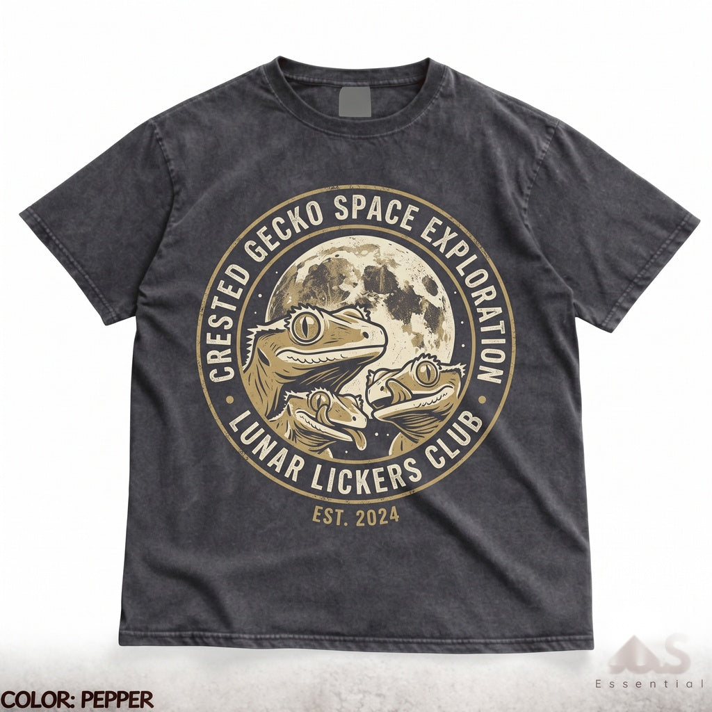Three Crested Gecko Moon Reptile Lover Gift Lizard Exotic Pet Herpetology Nature Graphic Unisex TShirt