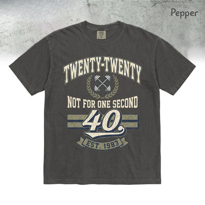 I’m Not 40 Twenty Graphic Humor Gift, Turning 40th Birthday Funny Top Unisex TShirt