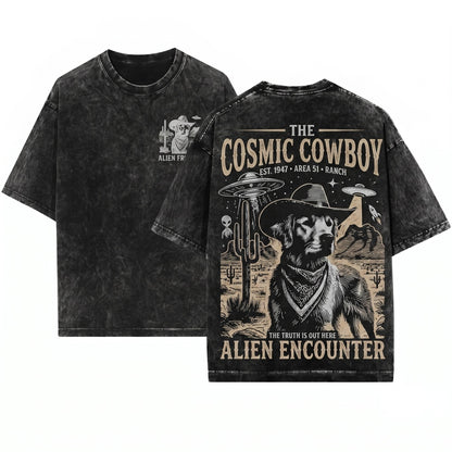 Vintage Golden Retriever UFO Western Cowboy Retro Alien Dog Mom Dad Gift Unisex Wash T-Shirt