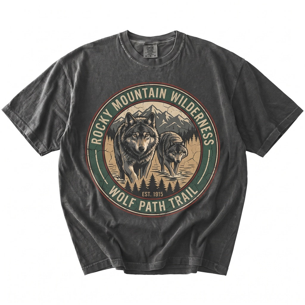 Vintage 90s Wolf Mountain Rustic Wildlife Nature Graphic Outdoor Lovers Unisex TShirt