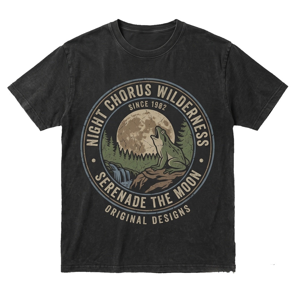 Vintage Frog Howling at Full Moon Retro Dark Wolf Parody Animal Lover Gift Unisex TShirt