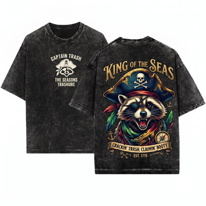 Retro Pirate Raccoon Graphic Novelty Vintage Adventure Woodland Animal Unisex Wash T-Shirt