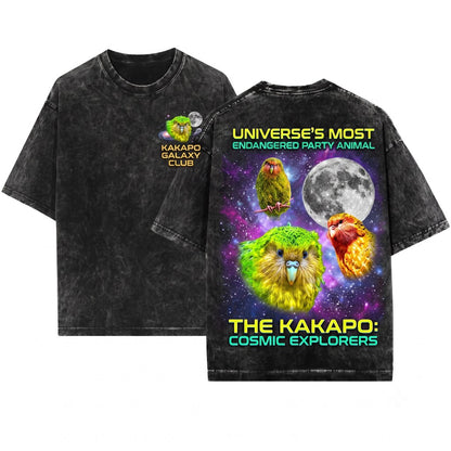 Vintage Three Kakapo Moon Graphic Funny Parrots Lovers Silly Gift Oversized Unisex Wash T-Shirt