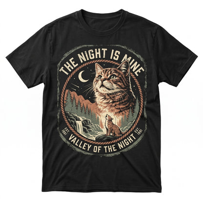 Retro 90s Cat Howling At Full Moon Graphic Cute Kitten Mom Gift Tabby Vintage Animal Unisex TShirt
