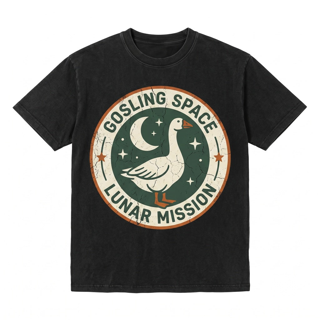 Vintage Goose 90s Graphic Retro 2000s Nature Moon Lovers Nostalgia Oversize Party Gift Unisex TShirt