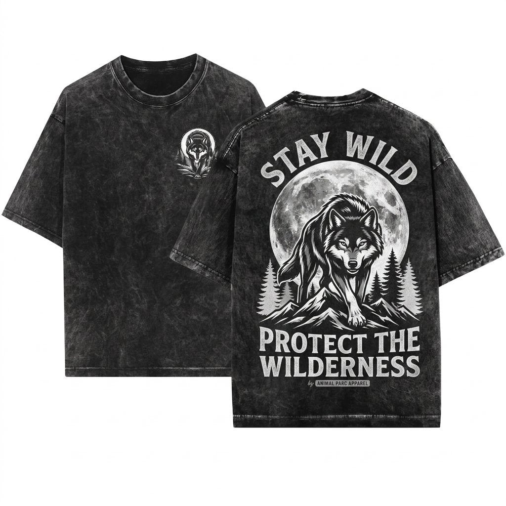 Wolf Moon Graphic Lone Animal Nature Wildlife Aesthetic Unisex Wash T-Shirt