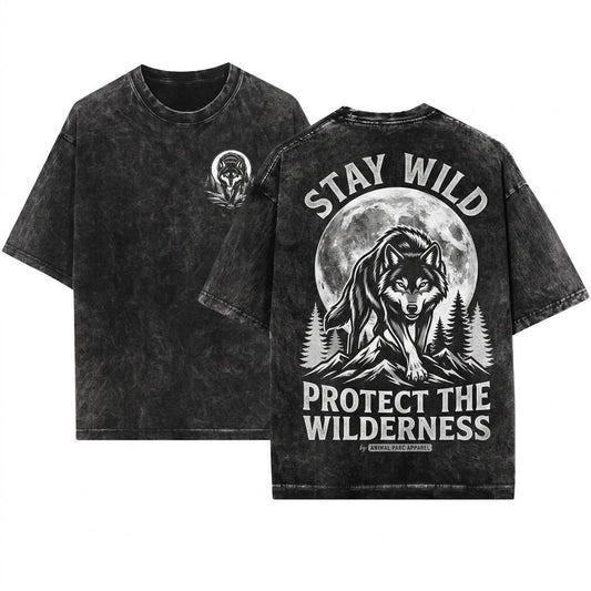 Wolf Moon Graphic Lone Animal Nature Wildlife Aesthetic Unisex Wash T-Shirt