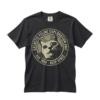 Funny Alien Cat Meme Graphic Sci-Fi Weird Y2K Lover Gift Unisex TShirt