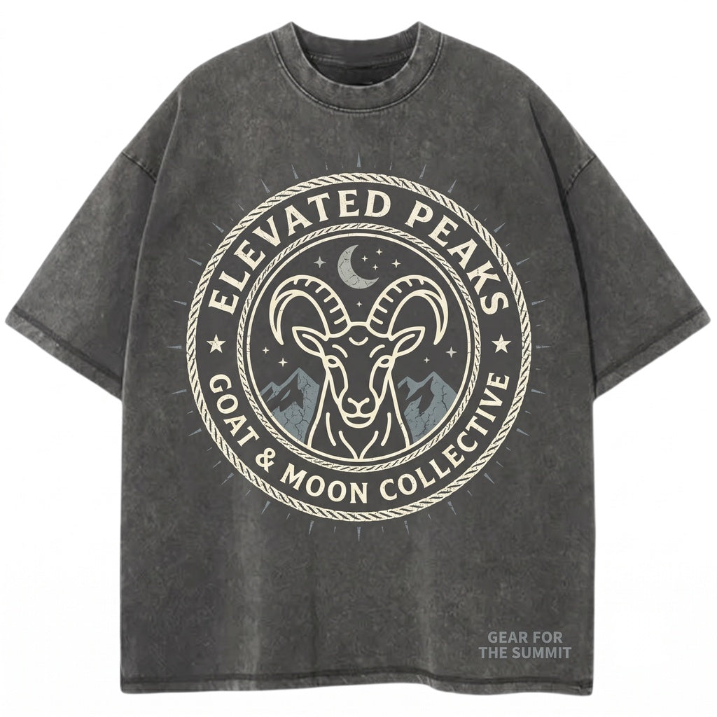 Retro Mountain Goat Moon Wildlife Graphic Vintage Animal Lovers Oversized Unisex TShirt