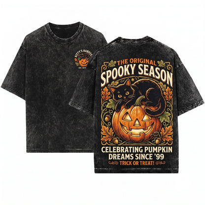 Vintage 90s Retro Spooky Halloween Black Cat Pumpkin Fall Season Crewneck Sweatshirt Unisex Wash T-Shirt