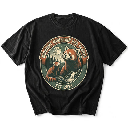 Vintage Red Panda Howling at the Full Moon Graphic 90s Retro Wildlife Lover Gift Apparel Unisex TShirt