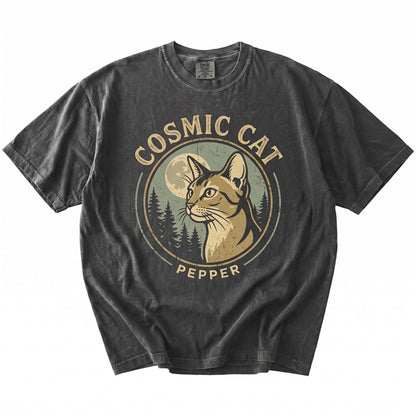 Abyssinian Cat Howling At The Moon Vintage 90s Retro Graphic Mom Gift Unisex TShirt