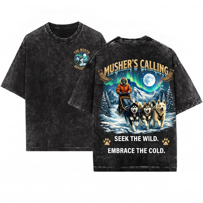Husky Dog Sledding Winter Northern Lights Mountain Wilderness Adventure Lover Gift Unisex Wash T-Shirt