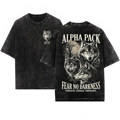 Wolf Vintage 90s Graphic Style Grunge Retro Faded Wild Nature Howling Moon Y2k Gothic 2000s Gift Unisex Wash T-Shirt