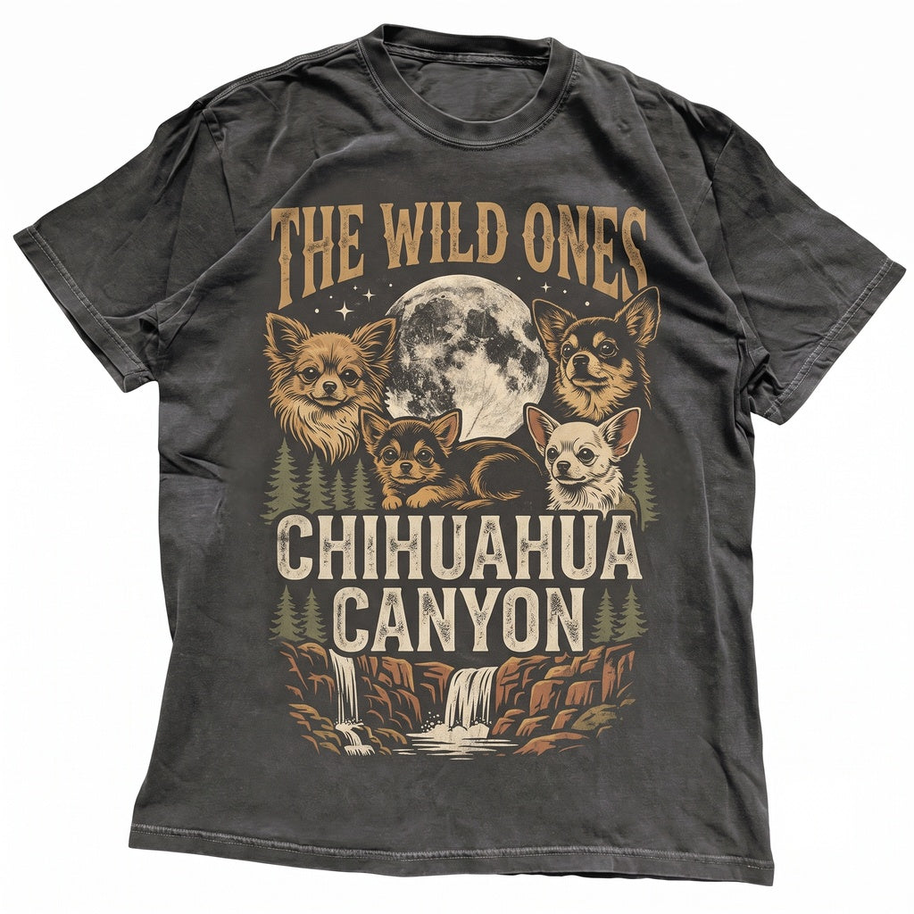 Vintage 90s Retro Chihuahua Howling at Full Moon Graphic Silly Dog Mom Gift Unisex TShirt