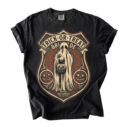 Vintage Spooky Pumpkin Face Ghost Jack O Lantern Graphic Fall Apparel Unisex TShirt