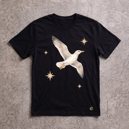 Vintage Seagull Coastal Bird Graphic Top Retro Cute Seaside Aesthetic Beach Lover Gift Artistic Y2K Unisex TShirt