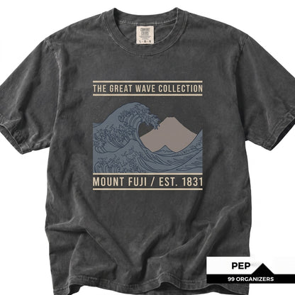 Great Wave off Kanagawa Hokusai Retro Japanese Art Vaporwave Aesthetic Streetwear Graphic Unisex TShirt