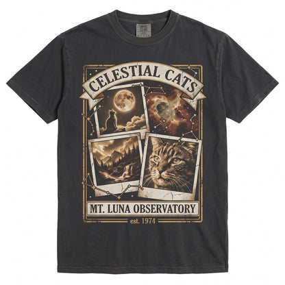 Funny Tortoiseshell Cat Howling at the Moon Vintage 90s Tortie Pet Lover Mom Gift Unisex TShirt