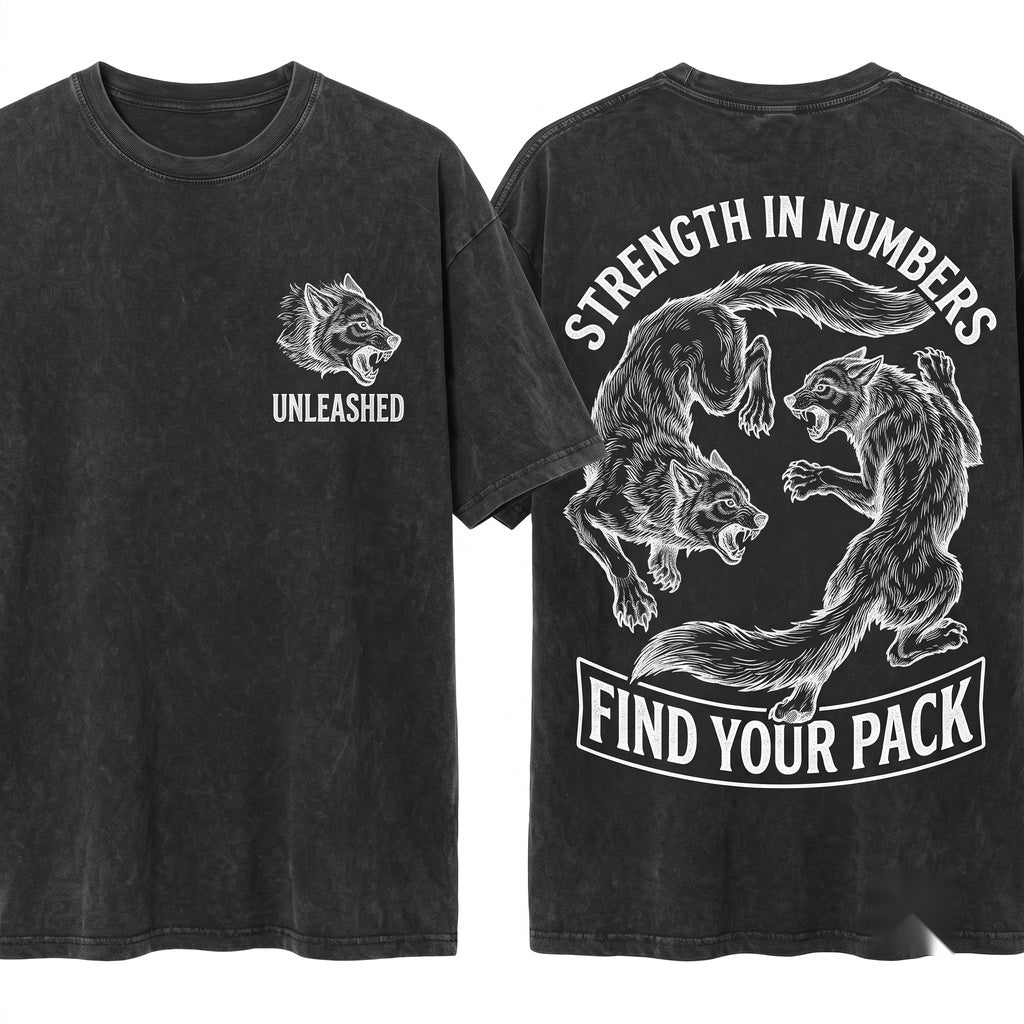 Vintage Wolf Fighting Graphic Wild Animal Engraved Retro Woodland Wildlife Aesthetic Nature Gift Unisex Wash T-Shirt