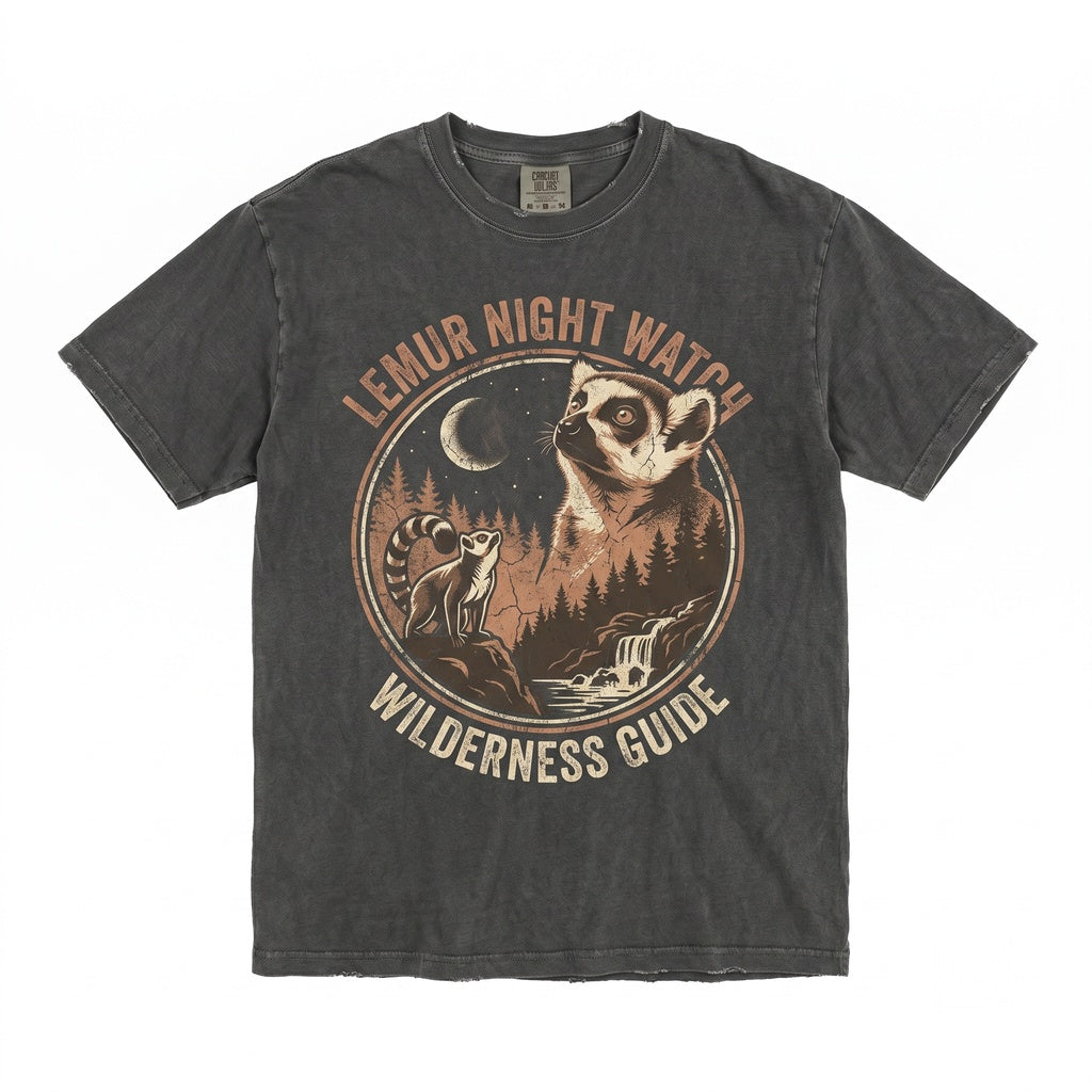 Vintage Lemur Howling to The Moon 90s Retro Wildlife Graphic Unisex TShirt