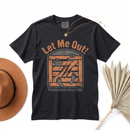 Let Me Out Halloween Pregnancy Announcement, Fall Mommy To Be Expecting Mom Gift Maternity Unisex TShirt