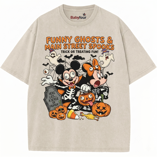 Vintage Retro Magical Mice Halloween T-Shirt - Cute Cartoon Couple Spooky Season Unisex T-Shirt