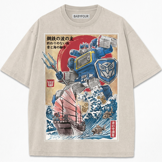 Biomechanical Space Monster vs Extraterrestrial Hunter Vintage Graphic T-Shirt  Unisex Retro Sci-Fi Horror Movie Tee