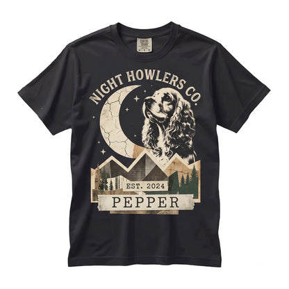 Vintage Cocker Spaniel Howling at the Moon Graphic 90s Retro Animal Dog Mom Gift Unisex TShirt