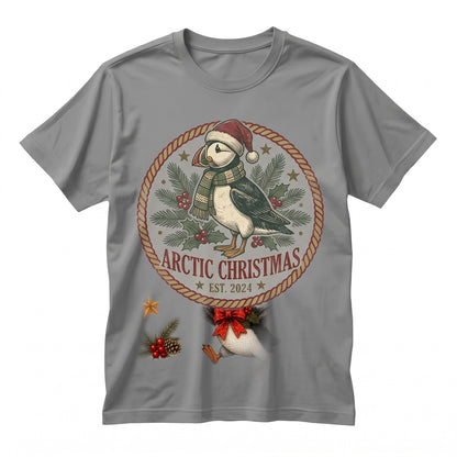 Festive Vintage Christmas Holiday Graphic Three Puffins Bird Lover Gift Unisex TShirt