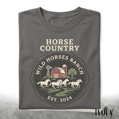 Vintage Running Horses Graphic Farm Countryside Animal Rustic Western Nature Style Equestrian Gift Unisex TShirt