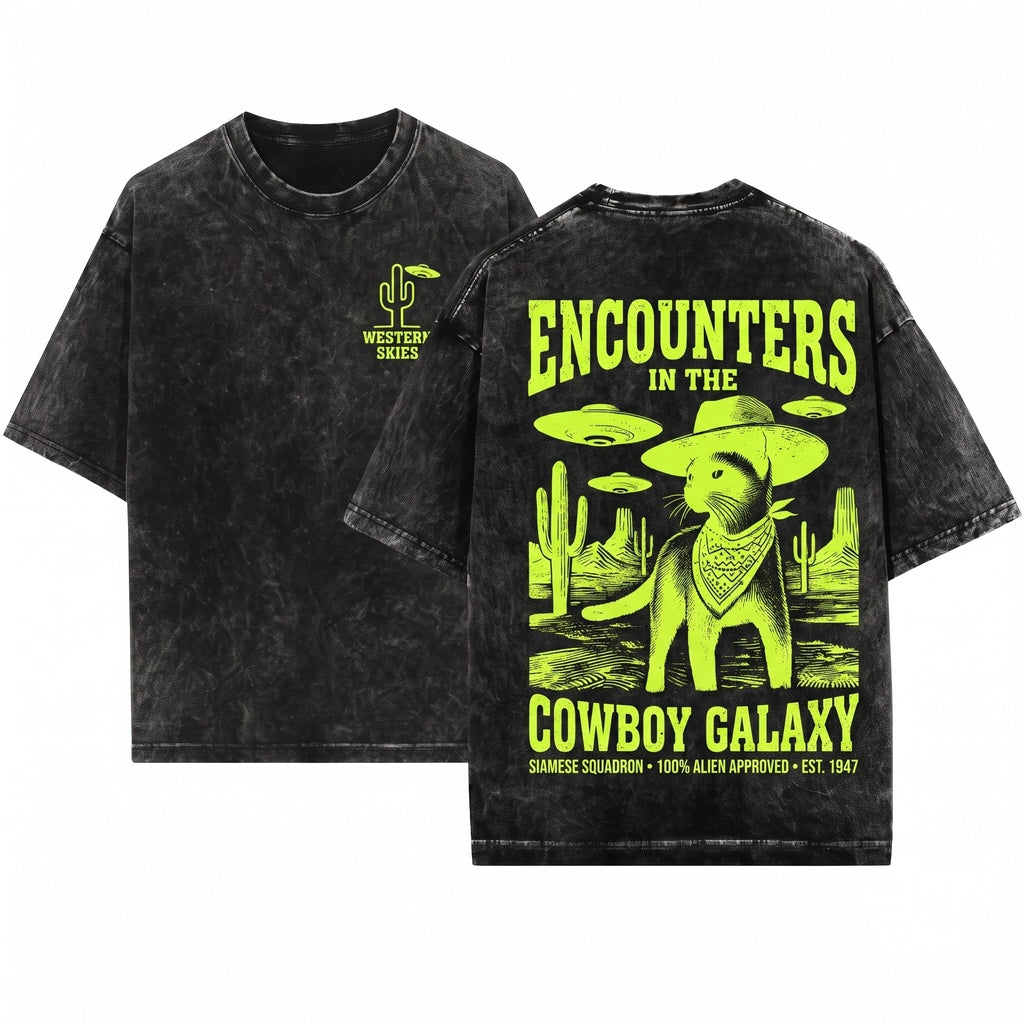 Vintage Western Cowboy Siamese Cat UFO Alien Retro Gift Mom Dad Pet Lover Unisex Wash T-Shirt