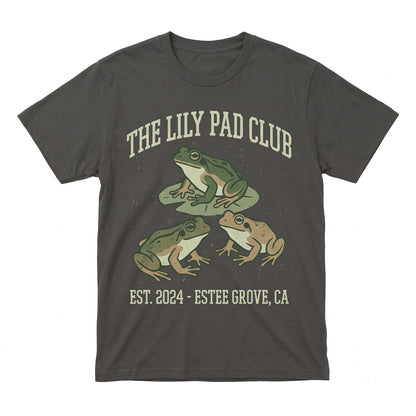 Man I Love Frogs Vintage Graphic Funny Meme Amphibian Lover Retro Humor Cotton Gift Apparel Unisex TShirt