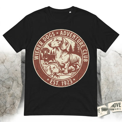 Vintage Dachshund Wiener Dog Lover Gift Retro Full Moon Nature Wildlife Graphic Unisex TShirt