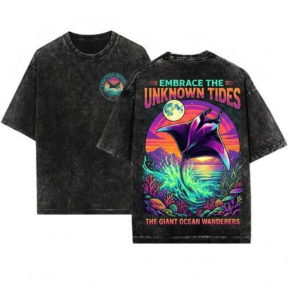 Vintage Manta Ray Ocean Night Sky Wildlife Aesthetic Graphic Gift Unisex Wash T-Shirt